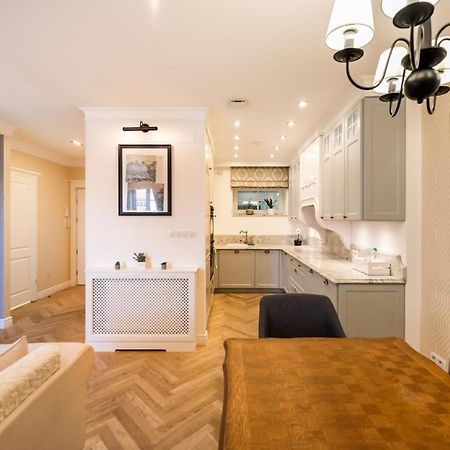 Lovely Apartment In The Heart Of Warsaw Varsóvia Exterior foto