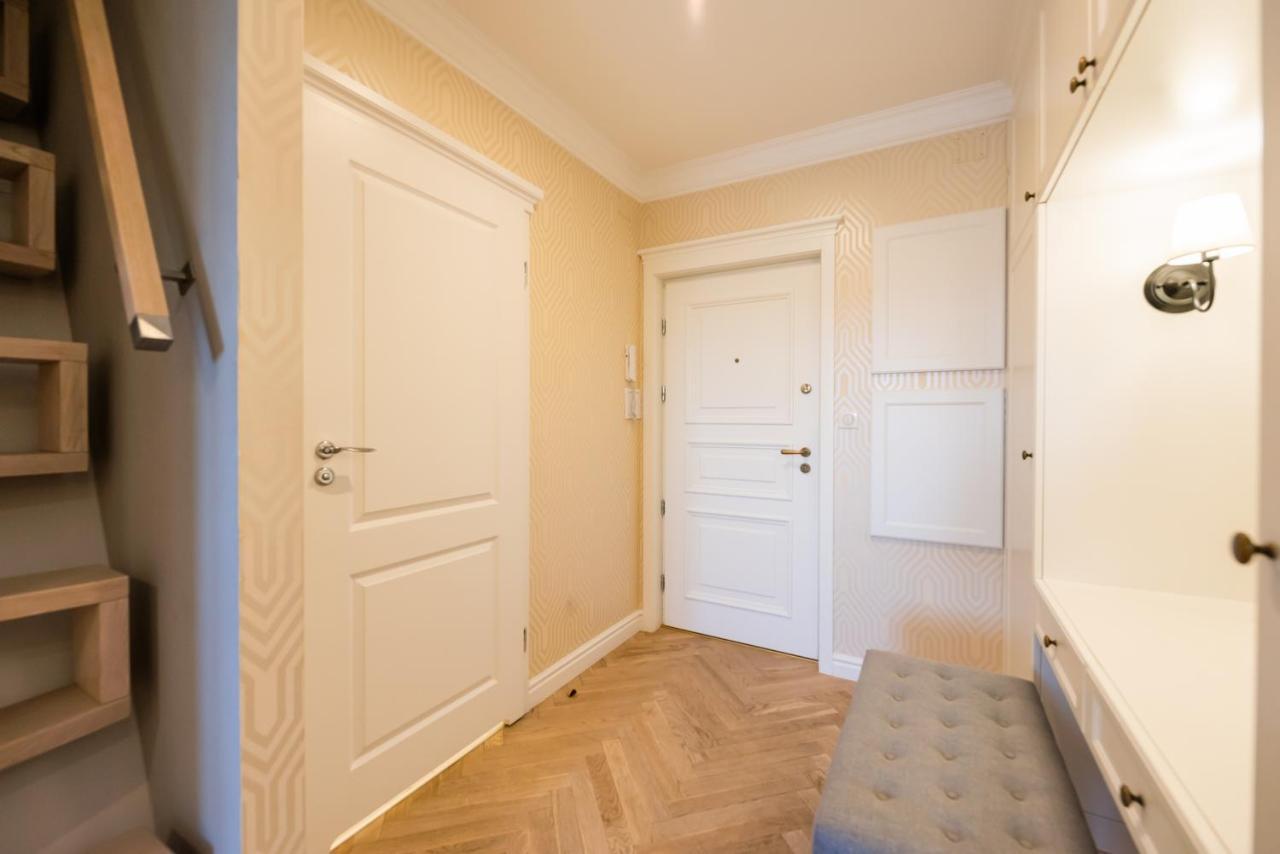 Lovely Apartment In The Heart Of Warsaw Varsóvia Exterior foto